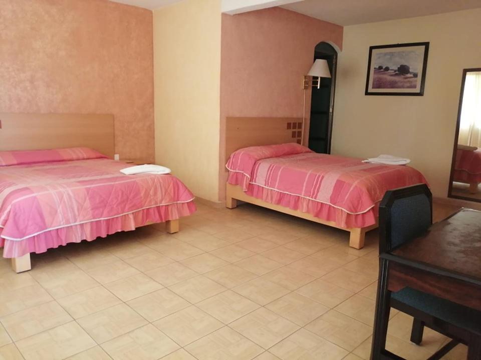 Hotel Real Doxey Tlaxcoapan Kültér fotó